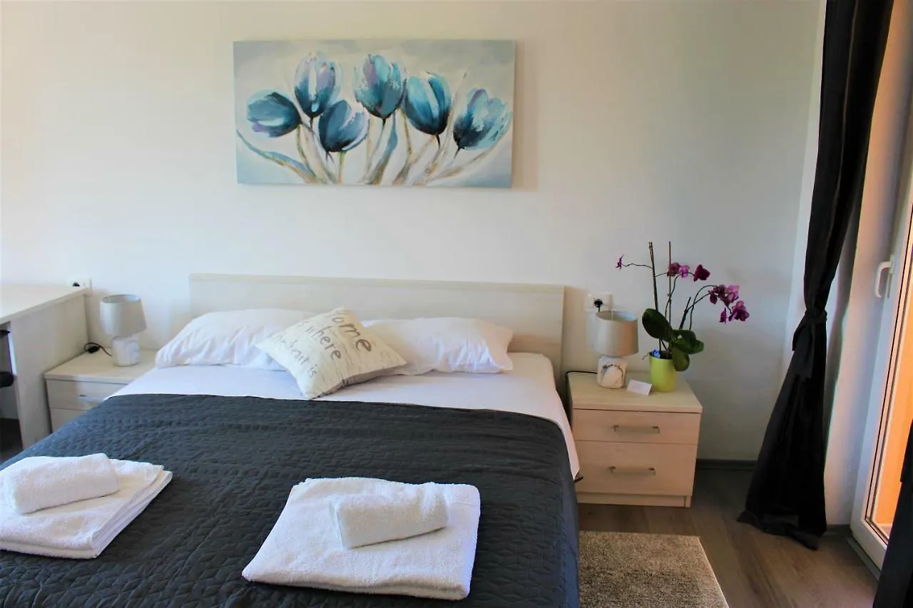Horizont Apartman Kukci 0*,
